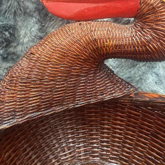 Brown Wicker Duck Basket - Picture 6 of 16